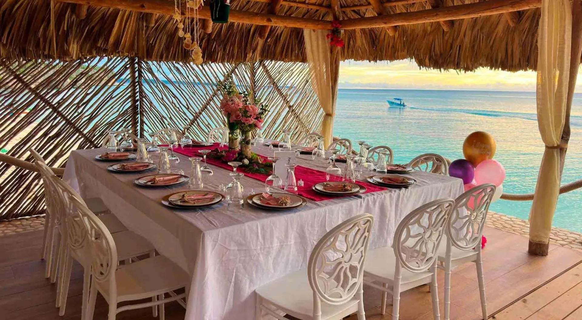 Glamping Ecolodge Cueva De Las Aguilas Pedernales